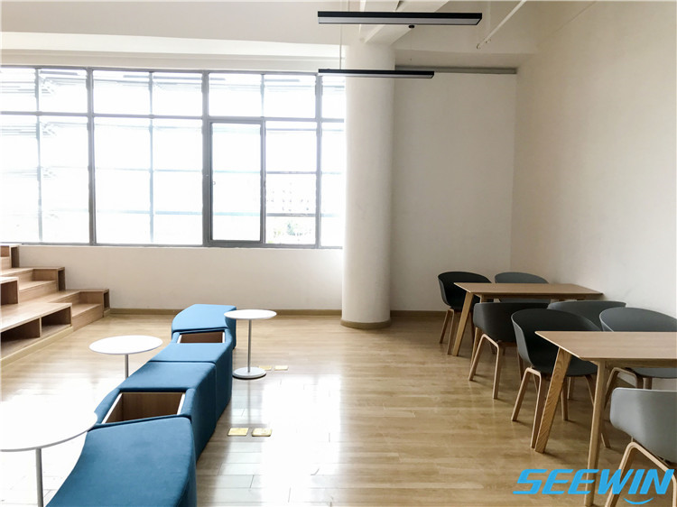 學校家具
