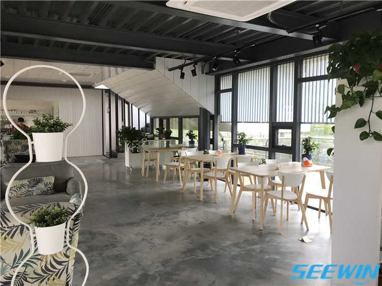 學校家具